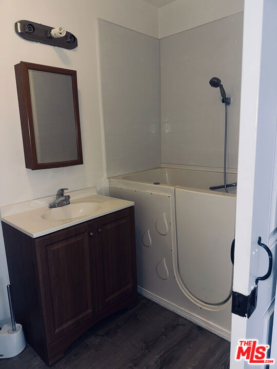 1204 Smith Place, Long Beach, California 90806, 3 Bedrooms Bedrooms, 0 ,1 BathroomBathrooms,Single Family Residence,For Sale,Smith,0,25631795