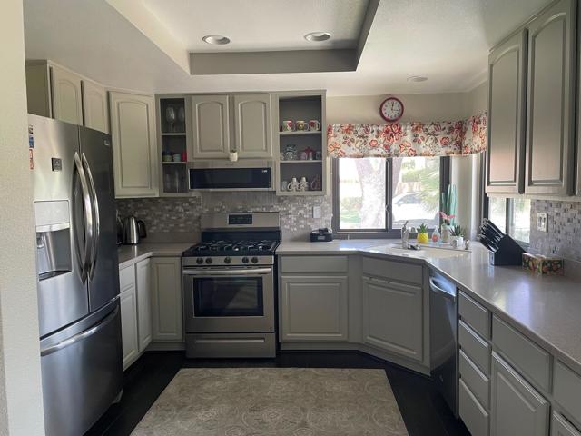 44459 Baden Court, Palm Desert, CA 92260