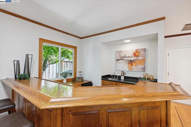 3284 Omega Cir, Pleasanton CA: https://media.crmls.org/mediaz/d1cab377-32e3-4e9e-8dfc-2a7ed9ae3050.jpg