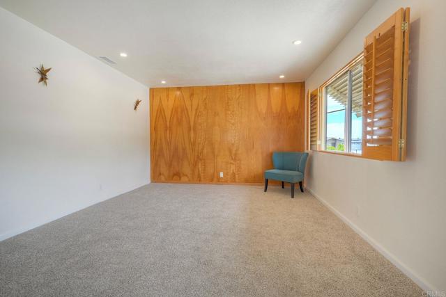 Detail Gallery Image 8 of 47 For 3607 Frenzel Cir, Oceanside,  CA 92056 - 2 Beds | 2 Baths