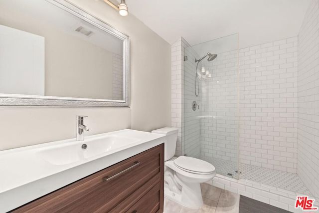 5810 Burwood Avenue, Los Angeles CA: https://media.crmls.org/mediaz/d1cc109a-cc16-402a-acce-5894457e1c12.jpg