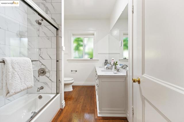 765 University Ave, Palo Alto CA: https://media.crmls.org/mediaz/d1cc47c4-1ec5-451e-9407-26ea42fe98fe.jpg