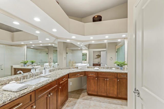 292 Desert Falls Drive E, Palm Desert, CA 92211