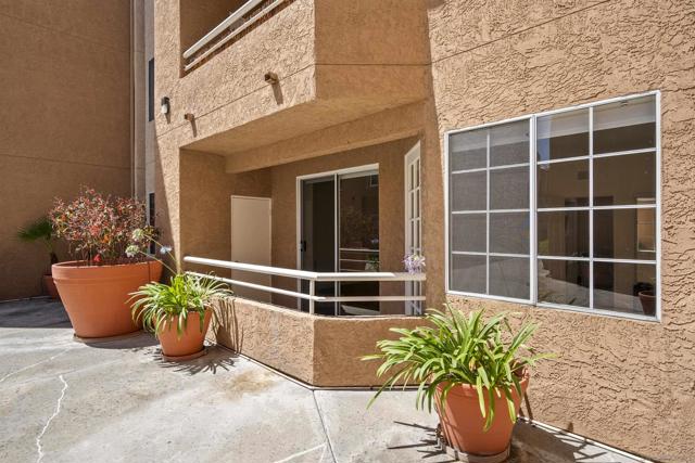 3969 Mahaila Ave, San Diego CA: https://media.crmls.org/mediaz/d1cd3609-34d6-4b6c-8fec-748df1afafa4.jpg