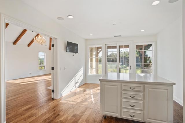 MLS #250038222SD image #20