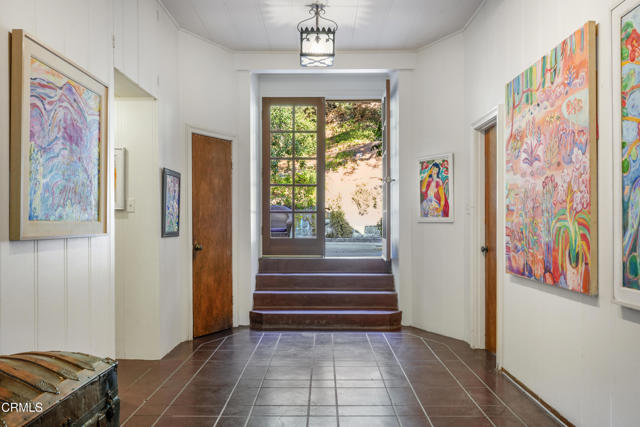 12615 Koenigstein Road, Santa Paula CA: https://media.crmls.org/mediaz/d1cf6d1f-2a6a-4ab9-8c60-3c00177077de.jpg