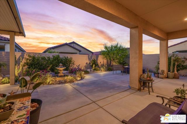 28 Chablis, Rancho Mirage CA: https://media.crmls.org/mediaz/d1d085bd-d718-4e20-97e1-a48642ebdaf0.jpg