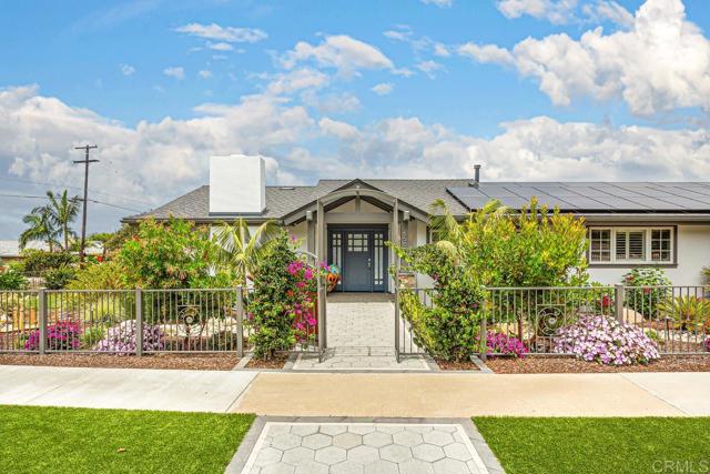 Detail Gallery Image 1 of 1 For 6502 Avenida Manana, La Jolla,  CA 92037 - 4 Beds | 3/1 Baths