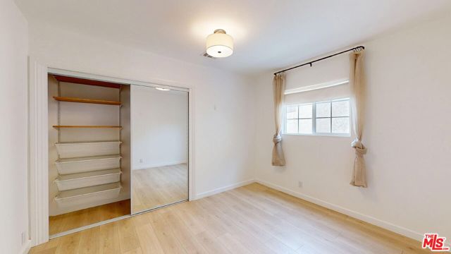 2032 W 80th Street, Los Angeles CA: https://media.crmls.org/mediaz/d1d1cd68-93c4-4e6e-83d3-e5d2e42ff1fe.jpg