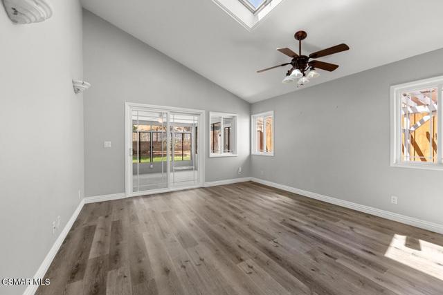 842 Catlin Street, Simi Valley CA: https://media.crmls.org/mediaz/d1d1e1ce-472a-4a6c-8df0-528226ab4238.jpg