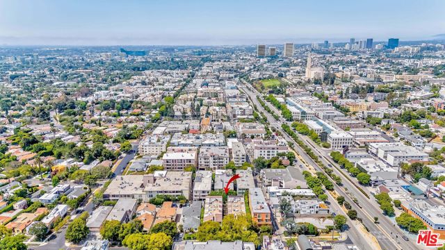 1825 Thayer Avenue, Los Angeles, California 90025, 4 Bedrooms Bedrooms, ,3 BathroomsBathrooms,Condominium,For Sale,Thayer,24422883