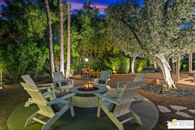 2455 S Via Lazo, Palm Springs CA: https://media.crmls.org/mediaz/d1d4a0bc-f962-45d9-9e6e-58b9a464d107.jpg