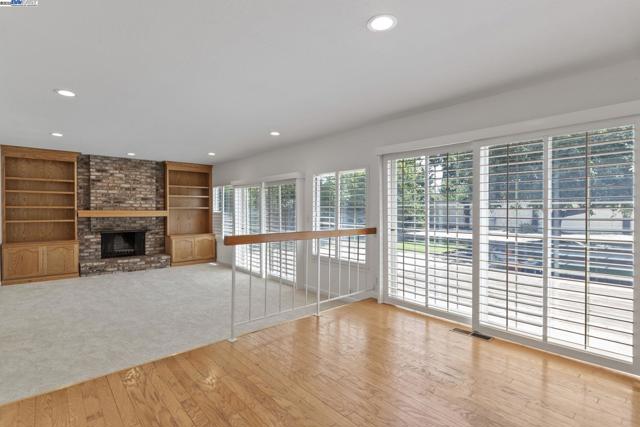 1927 Foxswallow Cir, Pleasanton CA: https://media.crmls.org/mediaz/d1d519d3-d77a-4e1c-bac3-0b6f85b60f9b.jpg
