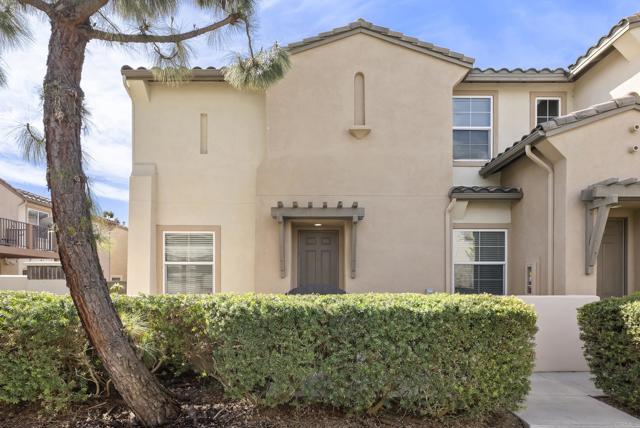 Detail Gallery Image 8 of 38 For 1421 Caminito Sardinia #3,  Chula Vista,  CA 91915 - 3 Beds | 3 Baths