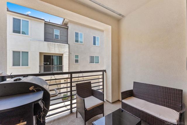 792 Vada St, Chula Vista CA: https://media.crmls.org/mediaz/d1d6101a-9951-4eb9-8933-e04b87959ec1.jpg