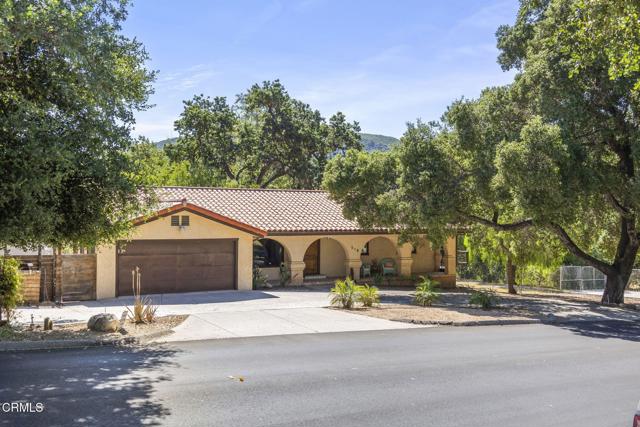 518 S Ventura Street, Ojai CA: https://media.crmls.org/mediaz/d1d66bbe-a339-4387-83f7-3f98927e987f.jpg