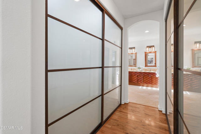 657 Via Vista Vista, Newbury Park CA: https://media.crmls.org/mediaz/d1d6f5e9-1e62-4e3b-92bc-af28cd421ea8.jpg