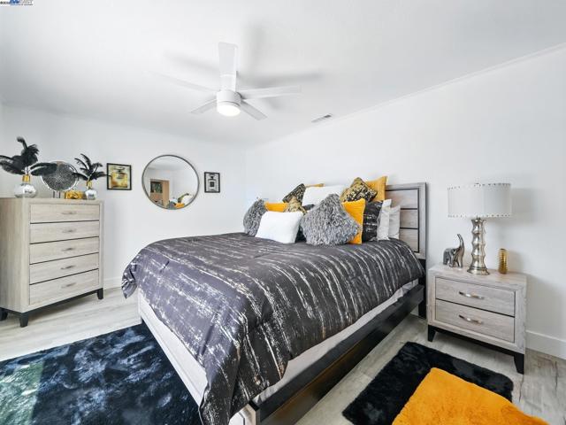 2579 Jacobs St, Hayward CA: https://media.crmls.org/mediaz/d1d71fff-4d84-4583-bb5b-60e2c8aded3a.jpg