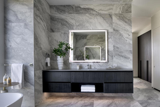 16 Via Linea, Rancho Mirage CA: https://media.crmls.org/mediaz/d1d78b94-dd31-460b-af45-60d86340fc64.jpg