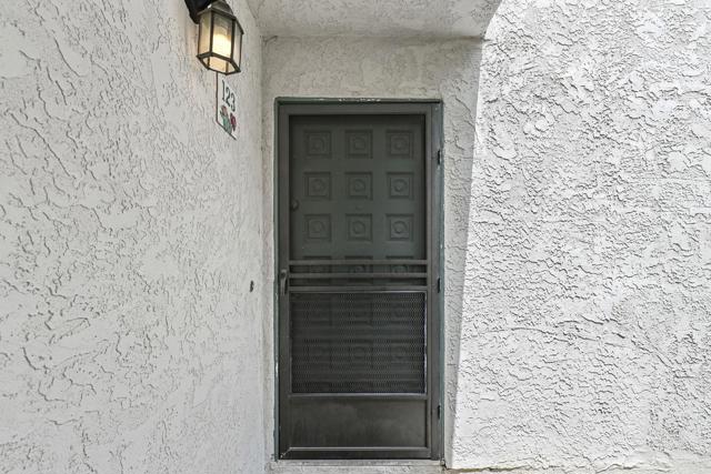 Detail Gallery Image 3 of 46 For 2308 Altisma Way #123,  Carlsbad,  CA 92009 - 2 Beds | 2 Baths