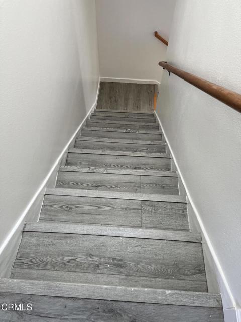 Detail Gallery Image 4 of 41 For 2827 Pierpont Bld, Ventura,  CA 93001 - 4 Beds | 4 Baths