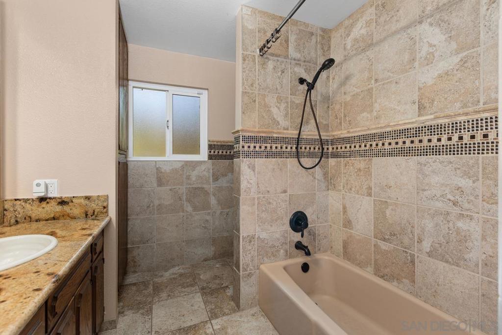 MLS #250026892SD image #55