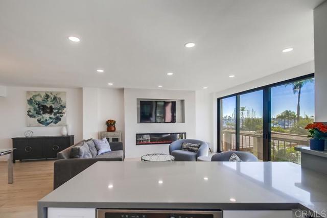 Detail Gallery Image 16 of 50 For 1150 Anchorage Ln #201,  San Diego,  CA 92106 - 2 Beds | 2 Baths