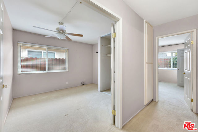 13480 Laurelhurst Road, Moorpark CA: https://media.crmls.org/mediaz/d1d9dccc-9ccd-406f-baae-ee9cd7bcc9a2.jpg