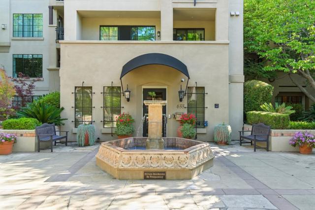 633 Elm Street, San Carlos CA: https://media.crmls.org/mediaz/d1da4272-719a-4a21-b853-cdfc3d80ce1d.jpg