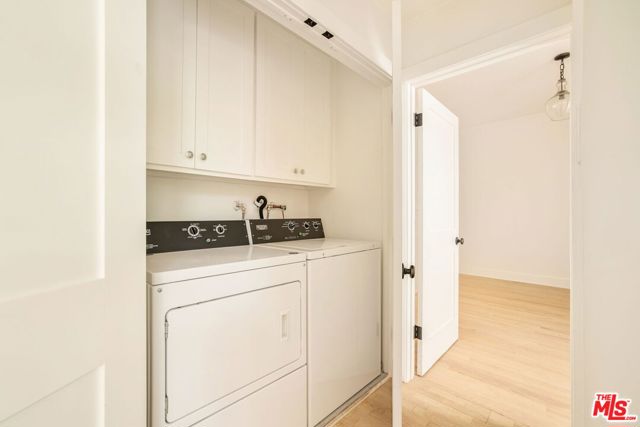 502 San Vicente Boulevard, Santa Monica CA: https://media.crmls.org/mediaz/d1dbedd1-3979-4915-a3ce-adcc256e83e6.jpg