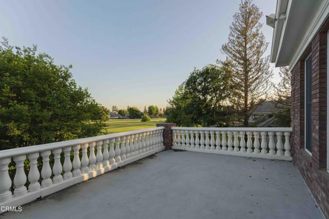 2300 Weybridge Drive, Bakersfield CA: https://media.crmls.org/mediaz/d1dbf864-d497-4d31-be31-9af111f8ebea.jpg