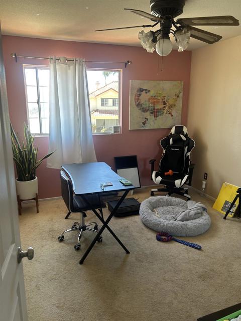 402 Calle Corazon, Oceanside CA: https://media.crmls.org/mediaz/d1dcf7c4-08bb-4b3a-a816-01e8b3e6819b.jpg