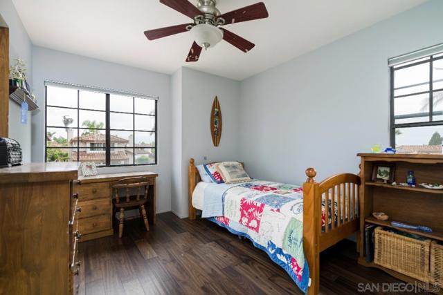 4210 Federman Ln, San Diego CA: https://media.crmls.org/mediaz/d1ddee12-f362-43ef-9668-3594381a0961.jpg