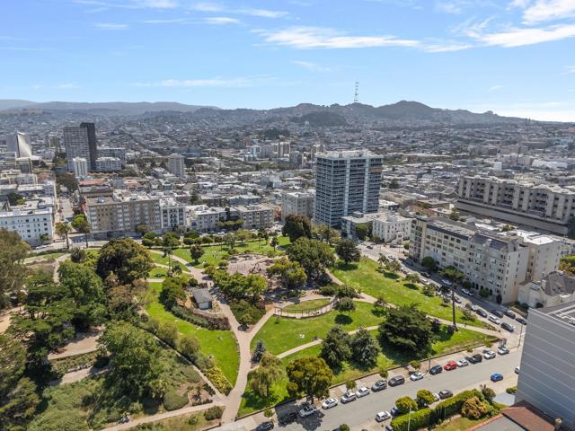 2121 Laguna Street, San Francisco CA: https://media.crmls.org/mediaz/d1de320e-54fc-43e7-8df1-ec2ff804d875.jpg