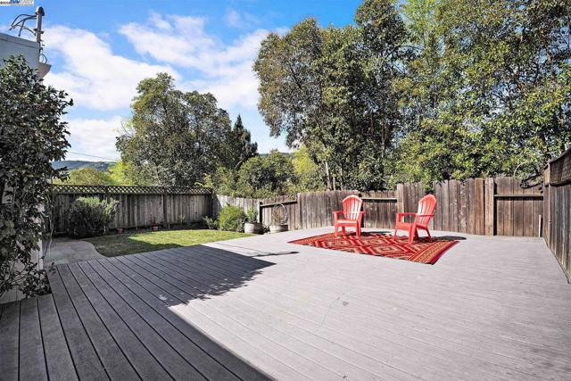 366 Ilo Ln, Danville CA: https://media.crmls.org/mediaz/d1dee128-aa85-4df6-afaa-36a6302988cc.jpg