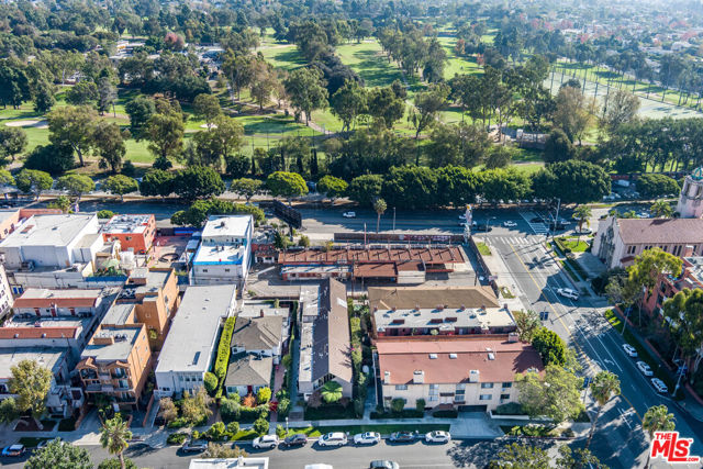 10396 Almayo Avenue, Los Angeles CA: https://media.crmls.org/mediaz/d1df0d55-9b77-4876-8367-3b9406cf81da.jpg