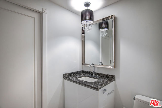 900 W Olympic Boulevard, Los Angeles CA: https://media.crmls.org/mediaz/d1e046f3-c012-4f1a-b894-36ad0f31a833.jpg