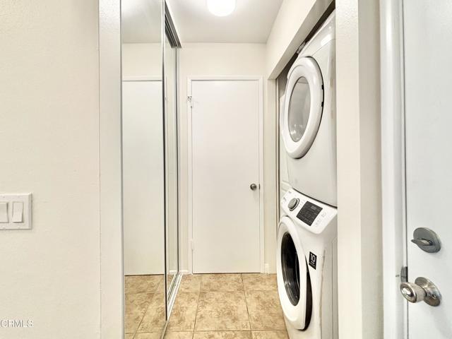 Detail Gallery Image 14 of 28 For 250 E Surfside Dr, Port Hueneme,  CA 93041 - 2 Beds | 1/1 Baths