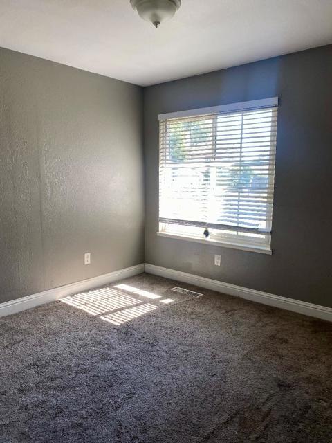 55 Carmel Way, Tracy CA: https://media.crmls.org/mediaz/d1e25e9f-54b3-4fc3-b497-90b24498e931.jpg