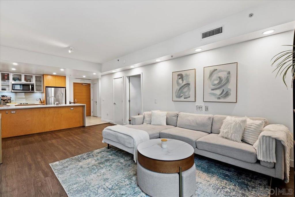 1441 9th Ave - photo 3