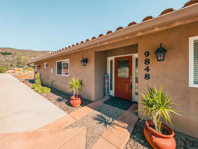 Image 6 of 75 For 9848 Vista Viejas