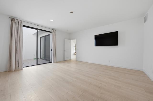 56300 Pebble Beach, La Quinta CA: https://media.crmls.org/mediaz/d1e6219e-a0d4-4122-b4fe-8dc2a86622c3.jpg