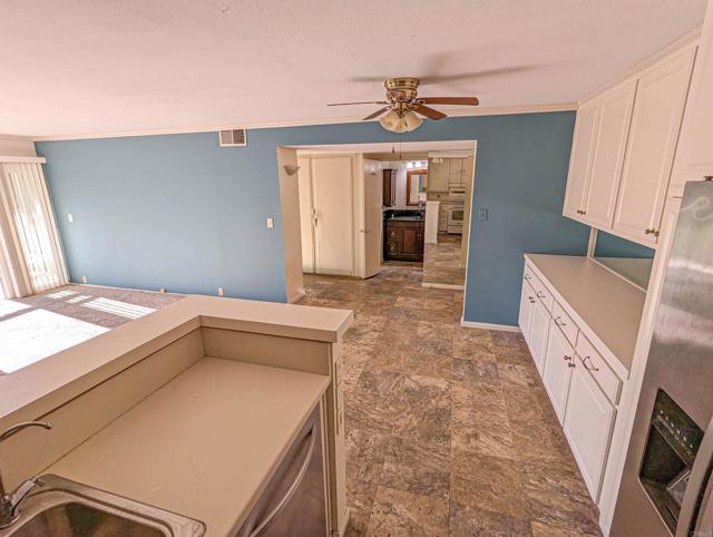 Image 7 of 27 For 12565 Oaks North Drive 211