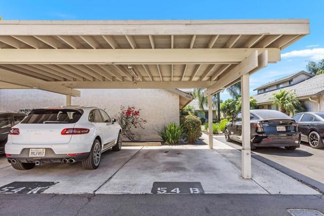4754 68th St, San Diego CA: https://media.crmls.org/mediaz/d1e72a88-42a1-4ed7-8cf0-3b48a4645298.jpg
