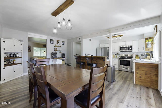 680 Redwood Lane, San Dimas CA: https://media.crmls.org/mediaz/d1e7a61a-e382-48bc-b1b1-32f82f5b2bb7.jpg