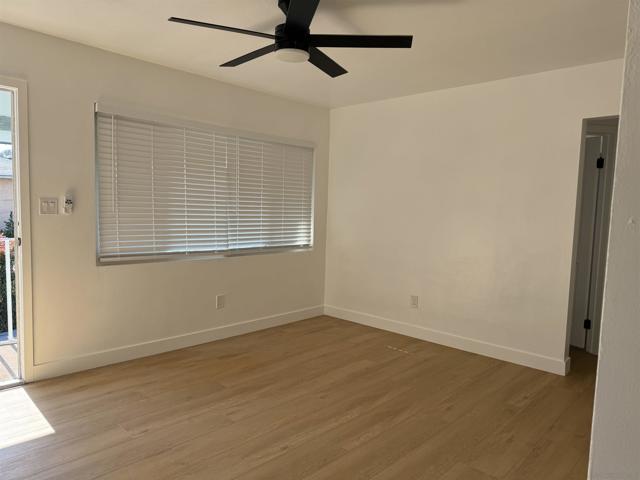 3957 61 Cottonwood St, San Diego CA: https://media.crmls.org/mediaz/d1e81f91-77a5-4638-8f03-c193dfb5f0d6.jpg