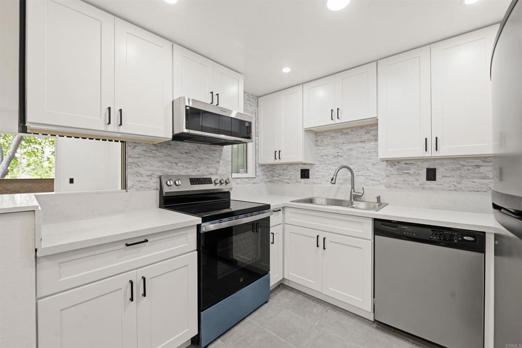 229 Woodland Parkway - photo 8