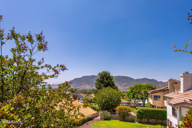 5924 Rainbow Hill Road, Agoura Hills CA: https://media.crmls.org/mediaz/d1e8970f-8ec7-4541-971c-ea9faa91954b.jpg