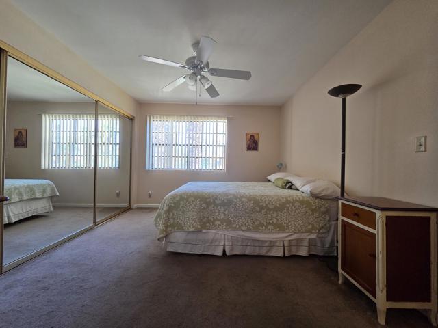 Image 15 of 23 For 5300 Waverly Drive I6