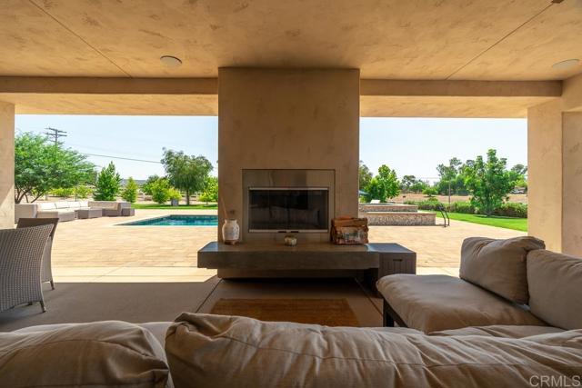 Detail Gallery Image 13 of 56 For 955 Heritage Ranch Rd, Ramona,  CA 92065 - 4 Beds | 3/1 Baths